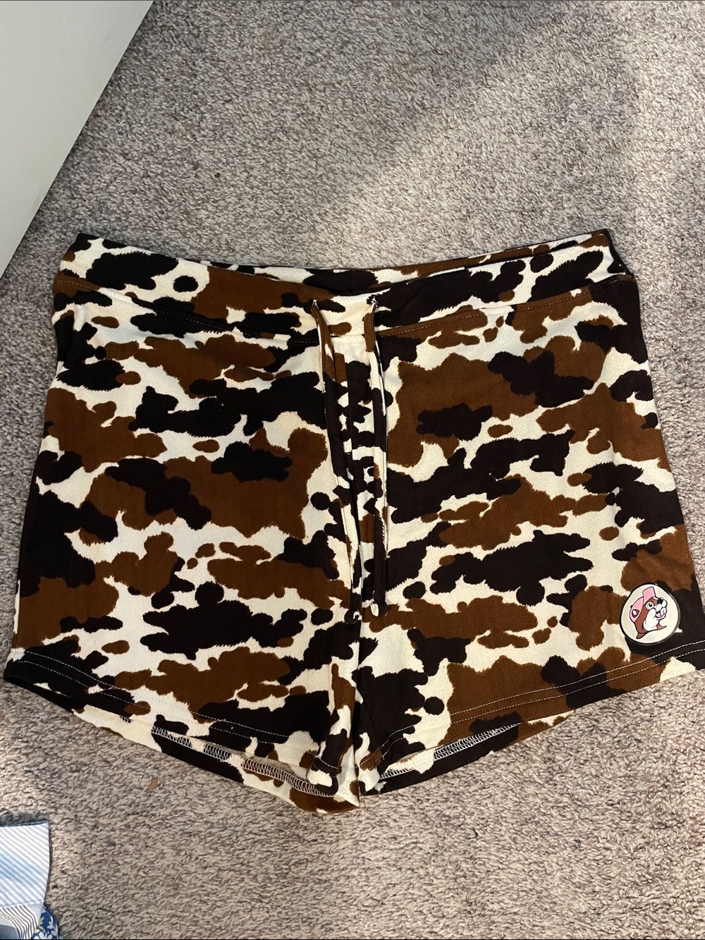 Buc-ee’s Women’s Cow Print Lounge Shorts size 2x